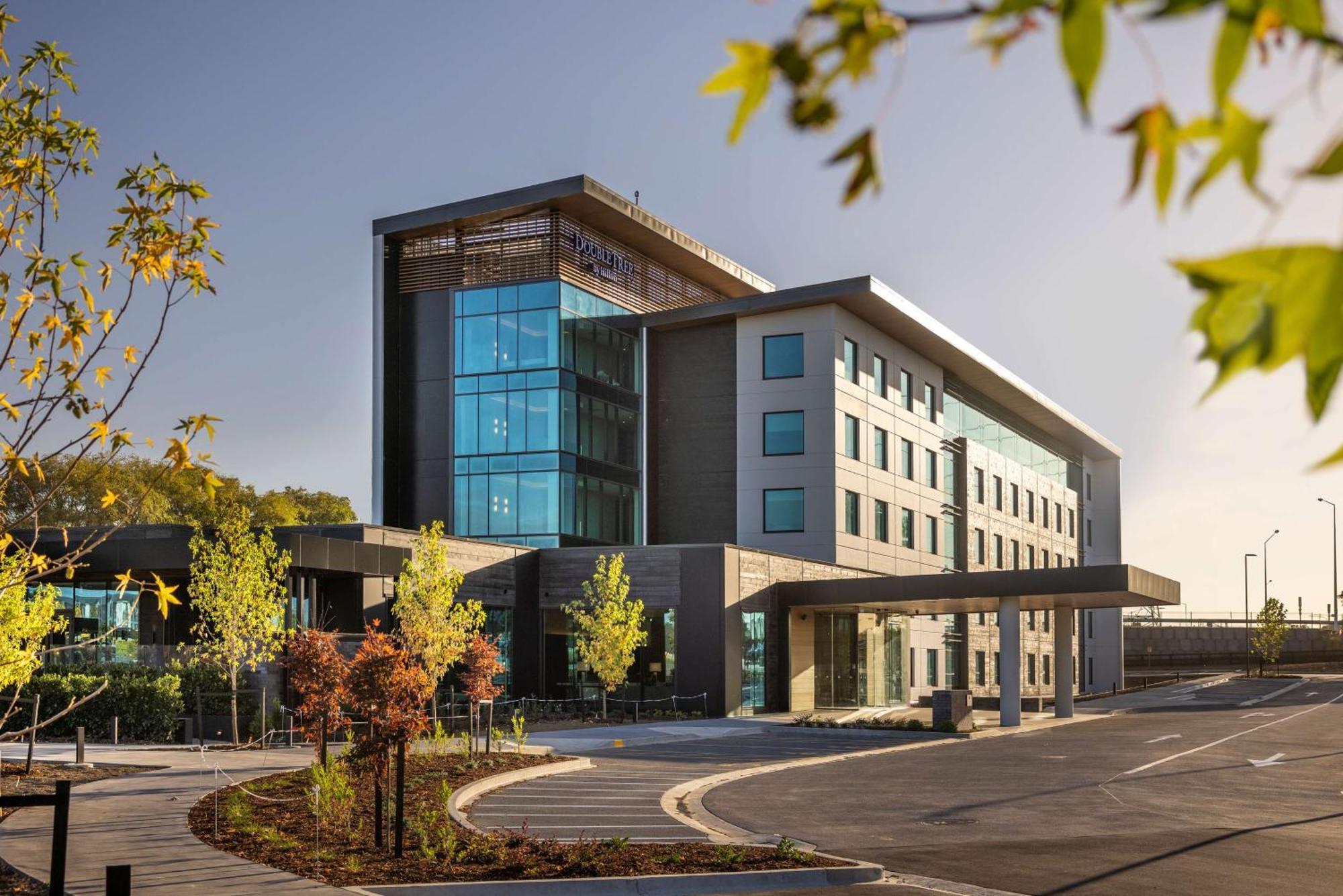 Doubletree By Hilton Auckland Karaka Ξενοδοχείο Εξωτερικό φωτογραφία